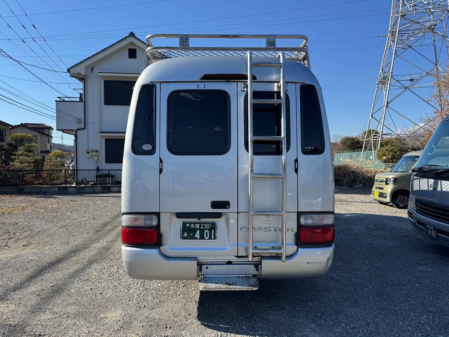 bus 外観
